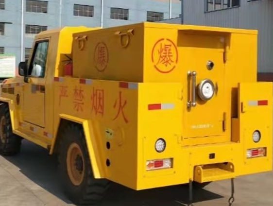 龙湾凯龙爆破器材运输车：保障爆破任务的安全运行